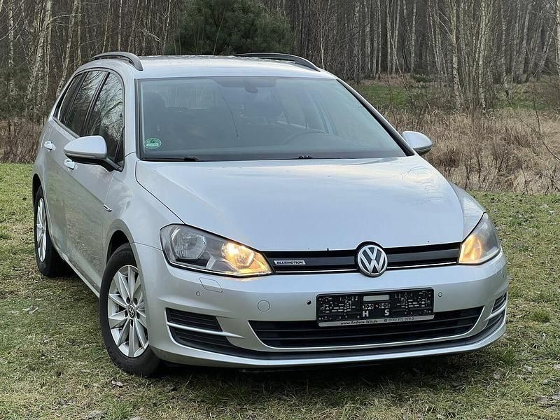 Srebrny Używany 2014 VW Golf VII Kombi | 17 999 zł (Uczciwa cena) - Obraz 1/4