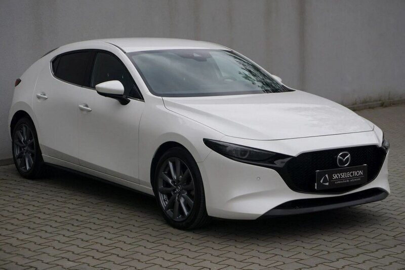 Biały Używany 2021 Mazda 3 Hatchback | 105 900 zł (Drogi) - Obraz 1/4