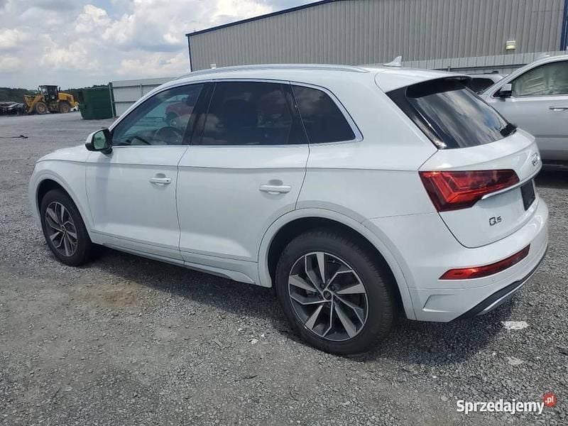 Biały Używany 2021 Audi Q5 Premium Plus SUV | 88 700 zł - Obraz 1/4