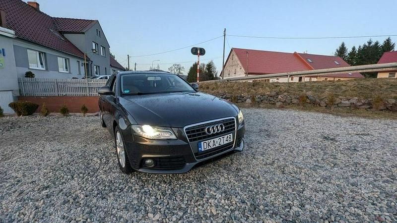 Używany Audi A4 143 KM (105 kW) 2008 Grafitowy (metalik) Kombi