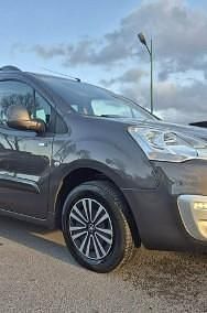 Używany Peugeot Partner 110 KM (80 kW) 2017 Szary Minivan