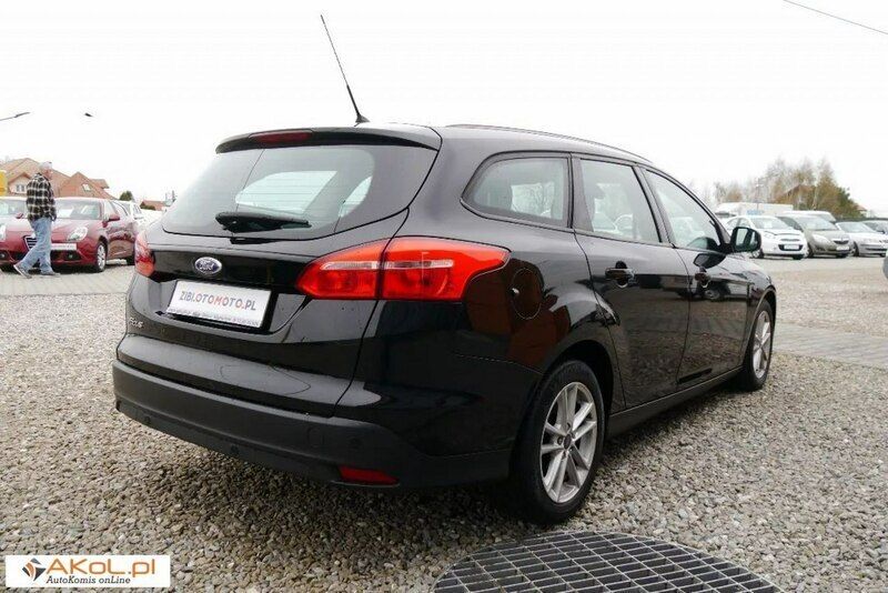 Używany Ford Focus 119 KM (87 kW) 2016 Czarny Sedan/Limuzyna