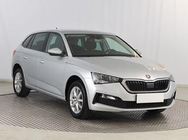 Srebrny Używany 2021 Skoda Scala Hatchback | 56 999 zł (Uczciwa cena) - Obraz 1/4