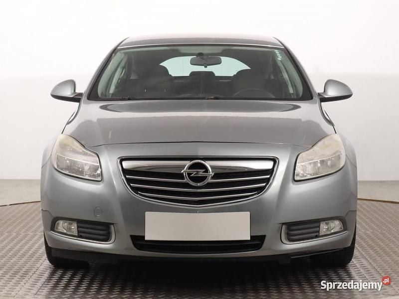 Szary Używany 2011 Opel Insignia Hatchback | 16 999 zł (Dobra cena) - Obraz 1/4