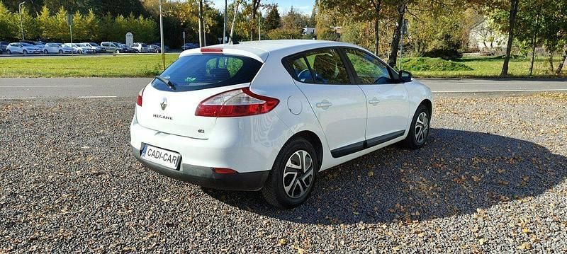 Używany Renault Mégane III 2014 Biały Hatchback