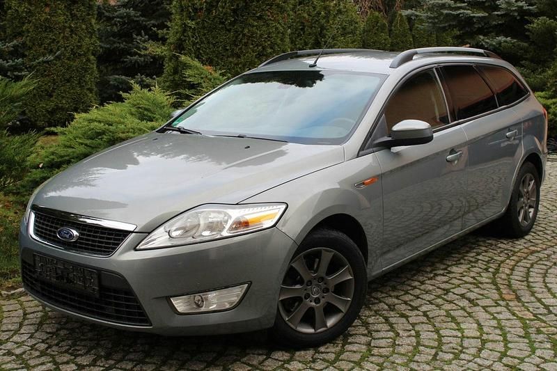 Szary (metalik) Używany 2008 Ford Mondeo Kombi | 18 700 zł (Uczciwa cena) - Obraz 1/4