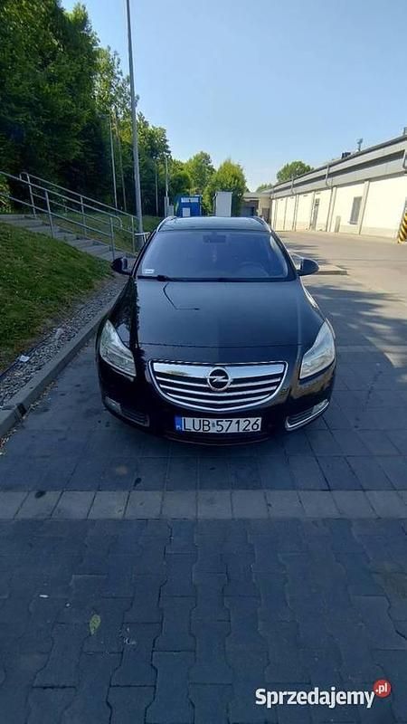 Używany Opel Insignia 2010 Czarny Kombi