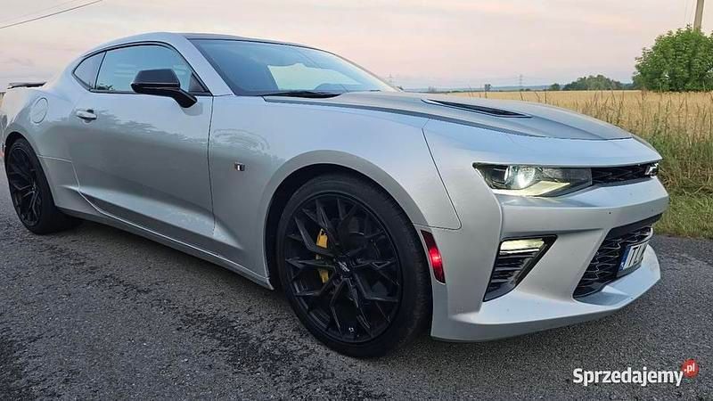 Używany Chevrolet Camaro SS 2017 Srebrny Coupe