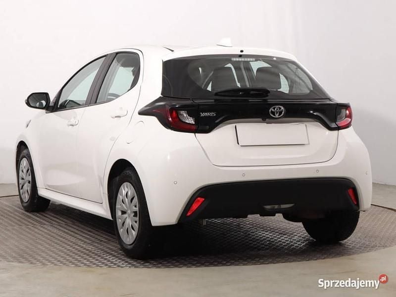 Używany Toyota Yaris 2022 Biały Hatchback