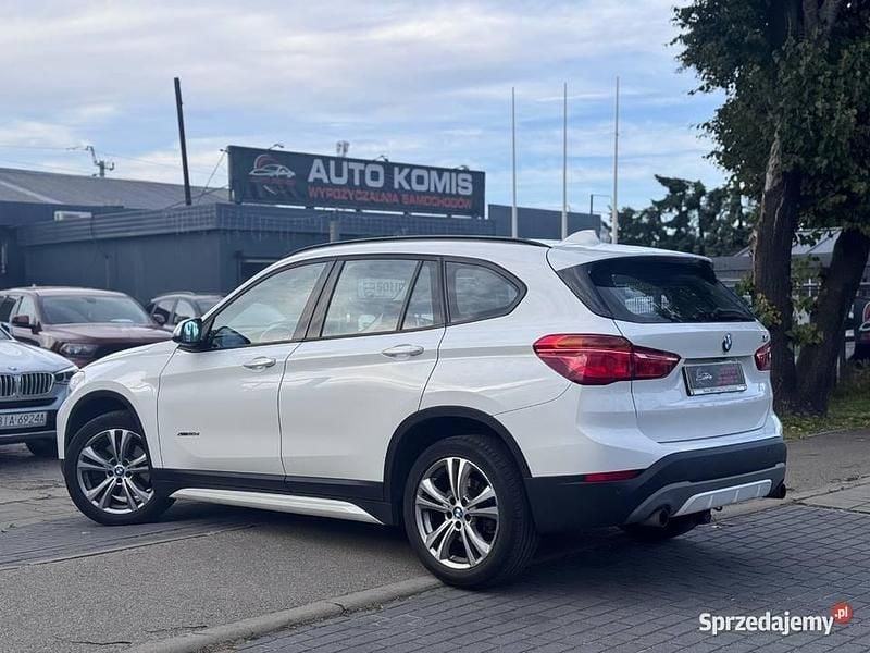 Używany 2016 BMW X1 M Sport SUV | 69 900 zł (Uczciwa cena) - Obraz 1/4