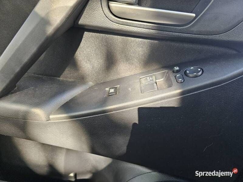 Używany Mazda 3 2011 Brązowy Sedan/Limuzyna