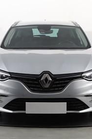 Używany Renault Mégane IV 140 KM (102 kW) 2021 Srebrny Kombi