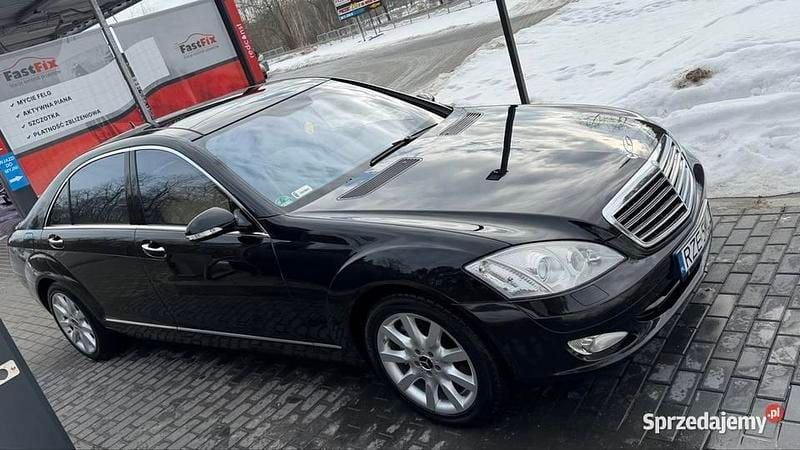 Używany Mercedes S500 2005 Czarny Sedan/Limuzyna