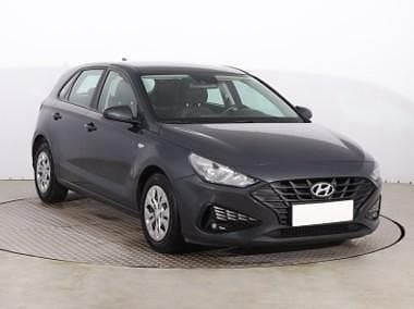 Czarny Używany 2022 Hyundai i30 Hatchback | 47 999 zł (Super Cena) - Obraz 1/4