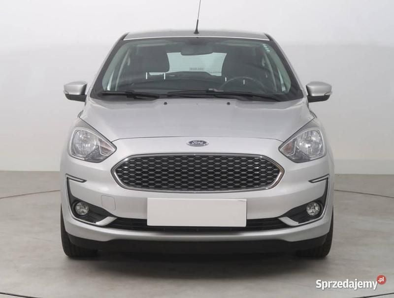 Srebrny Używany 2019 Ford Ka Plus Hatchback | 31 999 zł - Obraz 1/4
