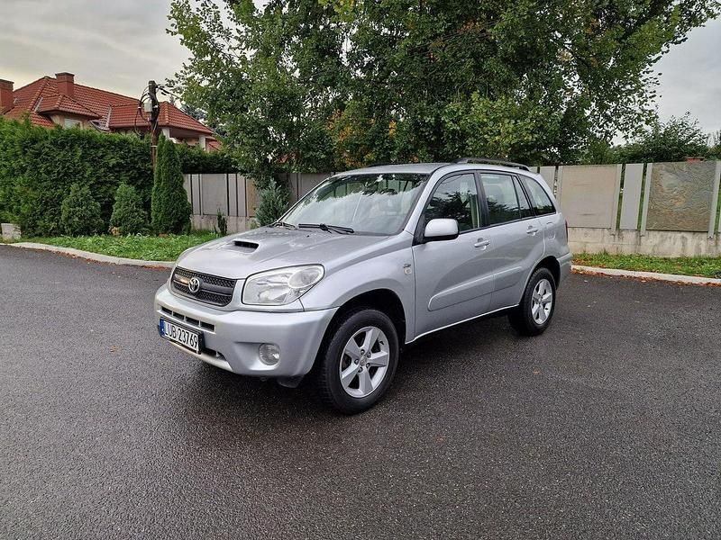 Srebrny Używany 2004 Toyota RAV4 SUV | 18 999 zł (Uczciwa cena) - Obraz 1/4
