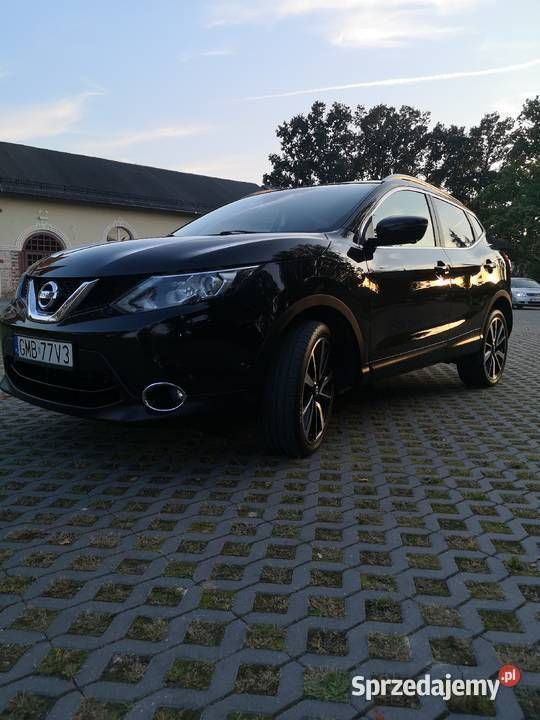 Czarny Używany 2015 Nissan Qashqai Tekna SUV | 57 500 zł (Dość drogi) - Obraz 1/4