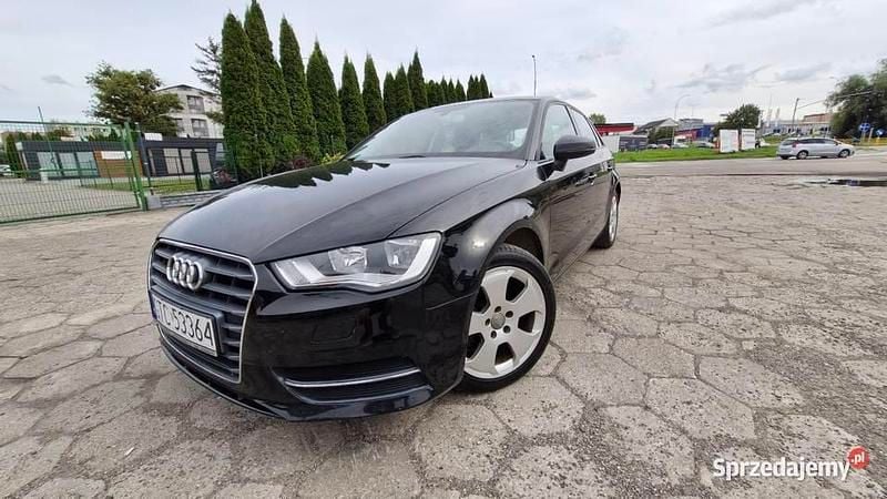 Czarny Używany 2015 Audi A3 Hatchback | 39 999 zł (Dobra cena) - Obraz 1/4