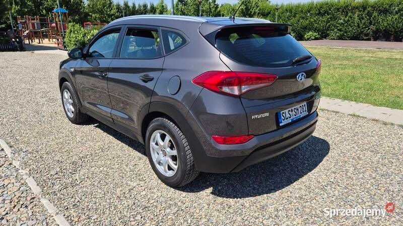 Szary Używany 2017 Hyundai Tucson SUV | 49 900 zł (Super Cena) - Obraz 1/4