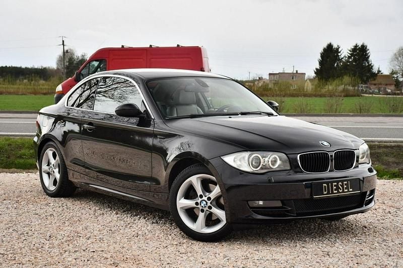 Używany BMW 120 Coupé 177 KM (130 kW) 2008 Czarny (metalik, perła) Coupe