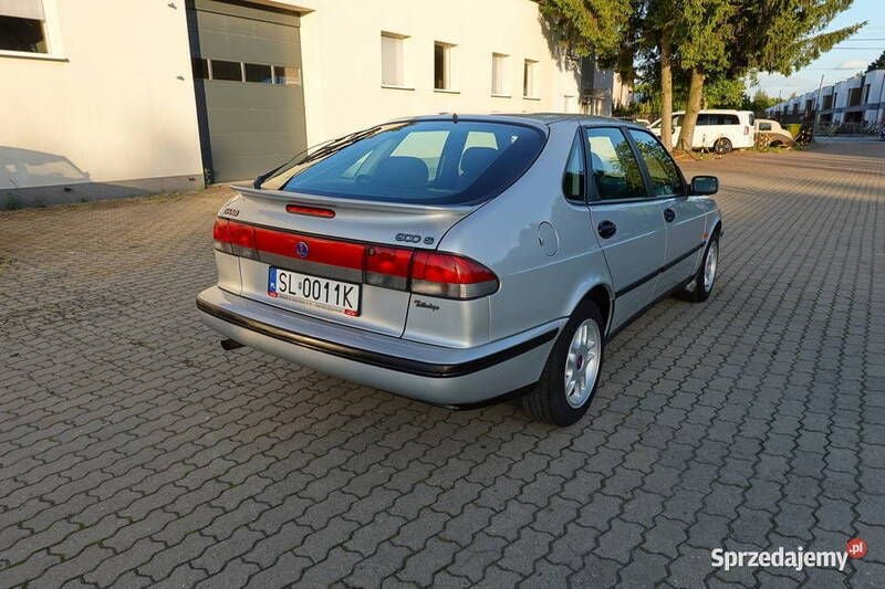 Używany Saab 900 1997 Srebrny Hatchback