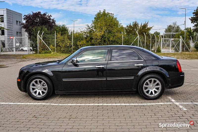 Używany 2005 Chrysler 300C | 22 900 zł - Obraz 1/4