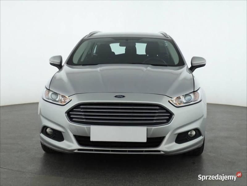 Srebrny Używany 2015 Ford Mondeo Kombi | 27 999 zł (Dobra cena) - Obraz 1/4