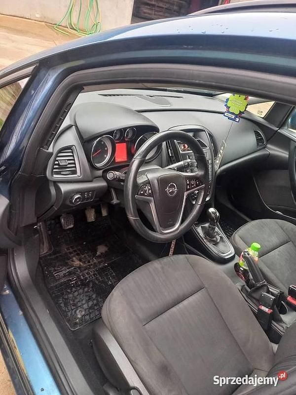 Używany Opel Astra 2014
