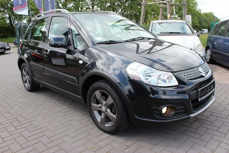 Używany Suzuki SX4 120 KM (88 kW) 2011 Czarny Hatchback