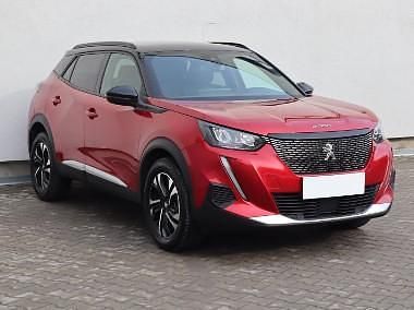 Używany Peugeot 2008 131 KM (96 kW) 2023 Czerwony SUV