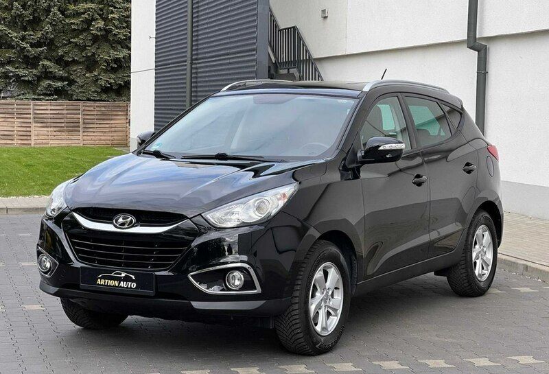 Czarny Używany 2012 Hyundai ix35 SUV | 42 900 zł (Uczciwa cena) - Obraz 1/4