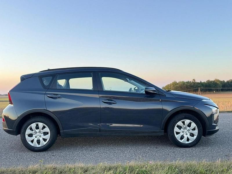 Używany Hyundai Bayon 100 KM (73 kW) 2024 Szary SUV