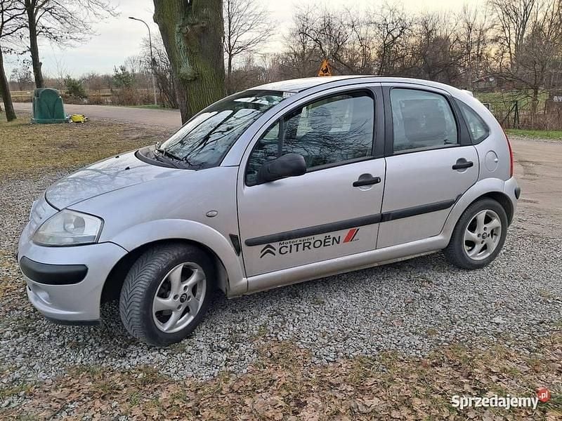 Srebrny Używany 2004 Citroën C3 Hatchback | 6100 zł - Obraz 1/4