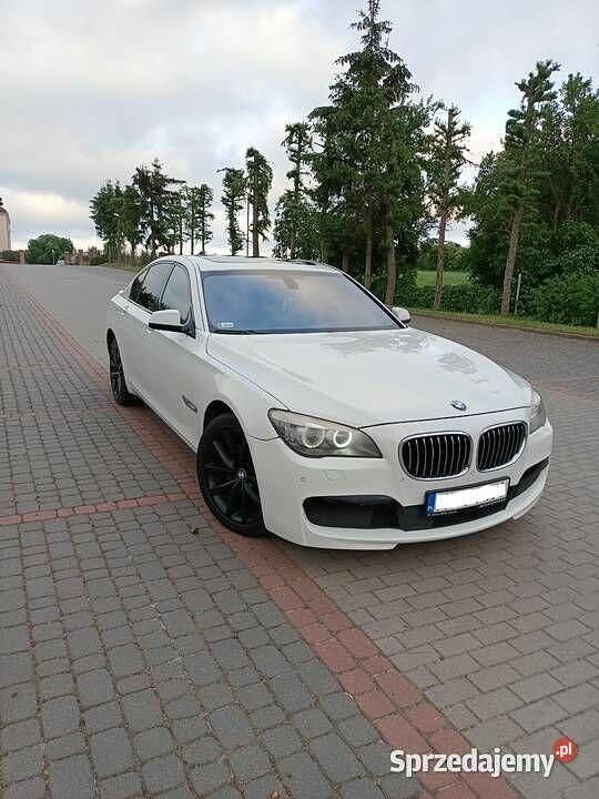 Biały Używany 2012 BMW 740 Sedan/Limuzyna | 69 000 zł - Obraz 1/4