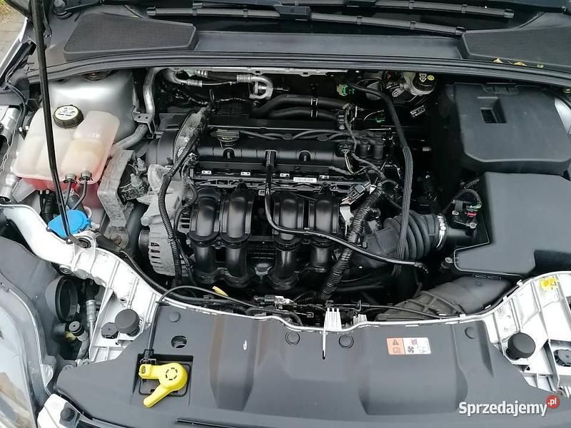 Srebrny Używany 2011 Ford Focus Titanium Kombi | 26 000 zł (Uczciwa cena) - Obraz 1/4