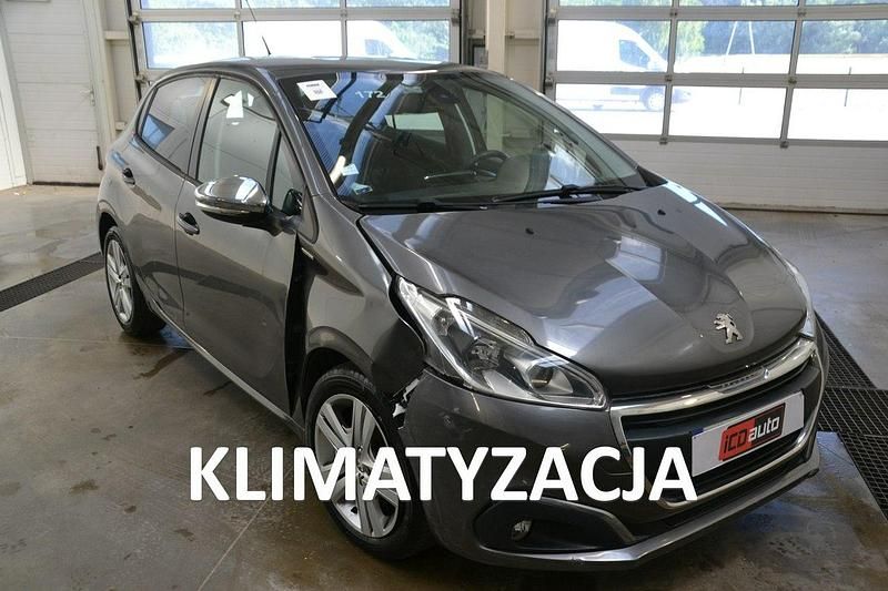 Szary Używany 2018 Peugeot 208 Hatchback | 10 200 zł - Obraz 1/4