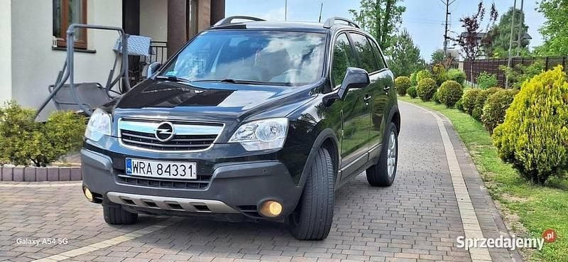 Czarny Używany 2010 Opel Antara SUV | 20 500 zł - Obraz 1/4