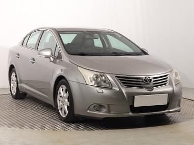 Srebrny Używany 2009 Toyota Avensis Sedan/Limuzyna | 19 999 zł (Uczciwa cena) - Obraz 1/4