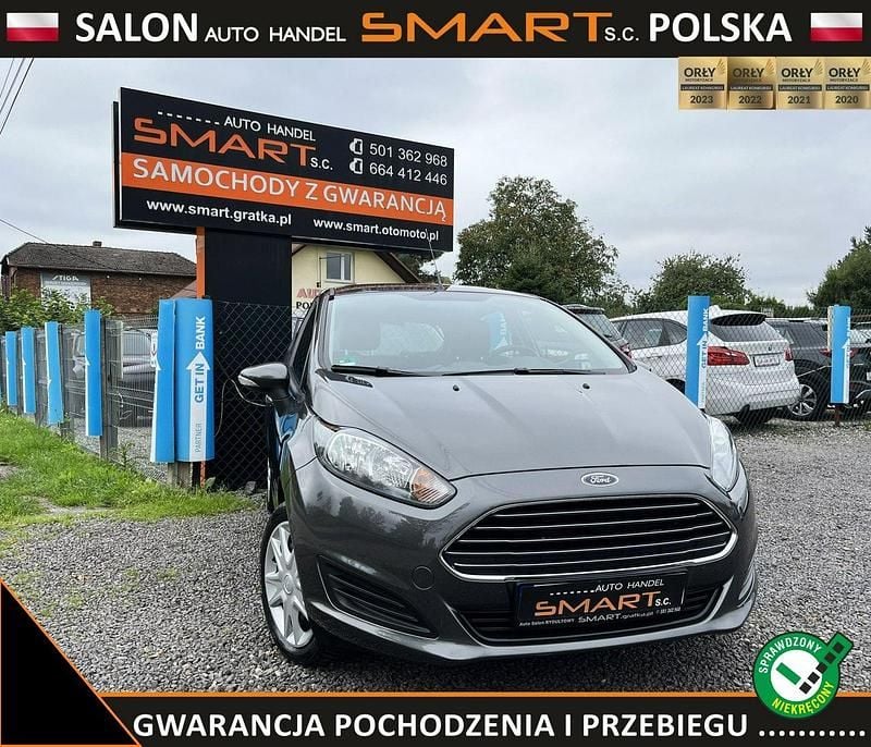 Grafitowy Używany 2015 Ford Fiesta Hatchback | 32 900 zł (Uczciwa cena) - Obraz 1/4