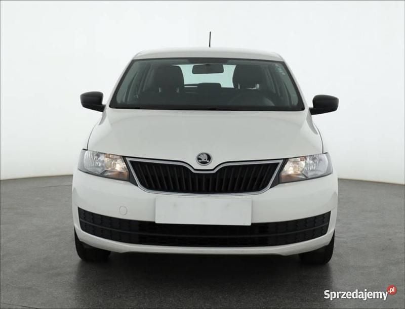 Biały Używany 2014 Skoda Rapid Hatchback | 22 499 zł (Uczciwa cena) - Obraz 1/4