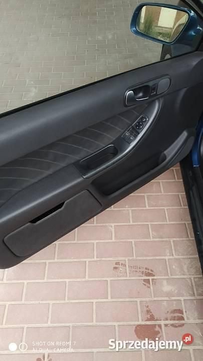 Używany Audi S3 2001 Niebieski Hatchback