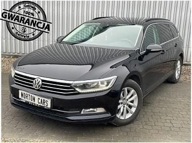 Czarny Używany 2018 VW Passat Kombi | 49 900 zł (Uczciwa cena) - Obraz 1/4