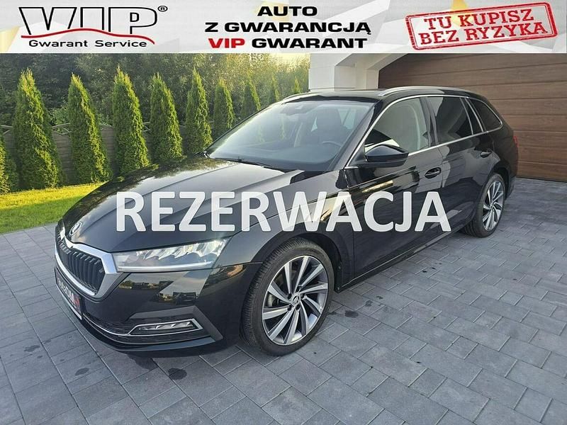Czarny Używany 2021 Skoda Octavia Kombi | 75 999 zł (Uczciwa cena) - Obraz 1/4