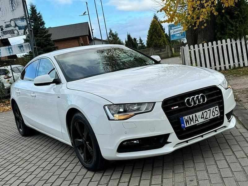 Używany Audi A5 S-Line 150 KM (110 kW) 2016 Biały Coupe