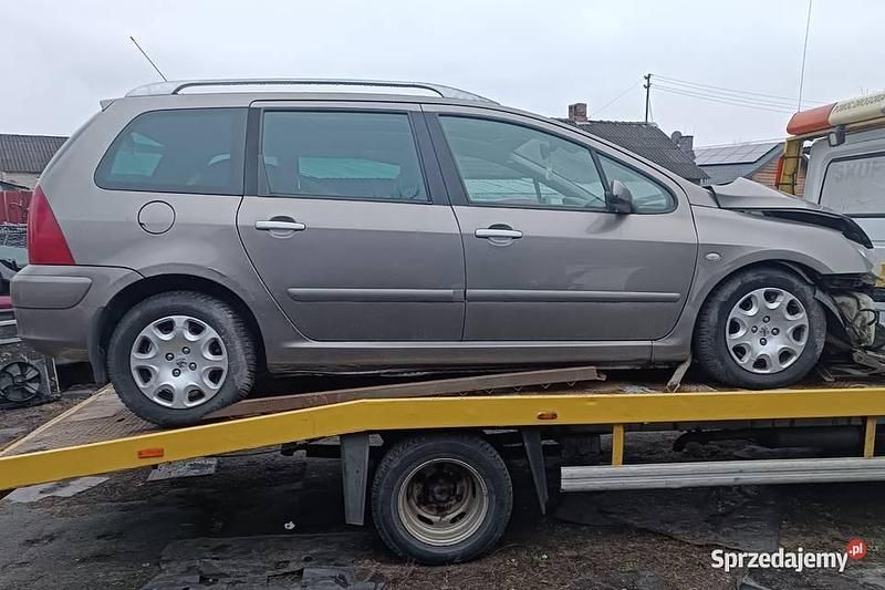 Brązowy Używany 2005 Peugeot 307 Kombi | 1500 zł (Super Cena) - Obraz 1/4