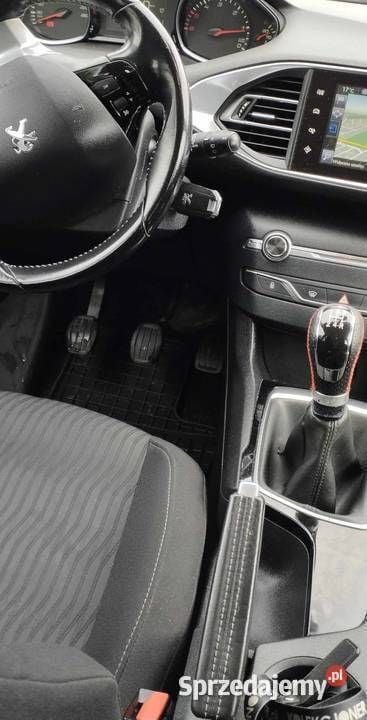 Używany Peugeot 308 120 KM (88 kW) 2017