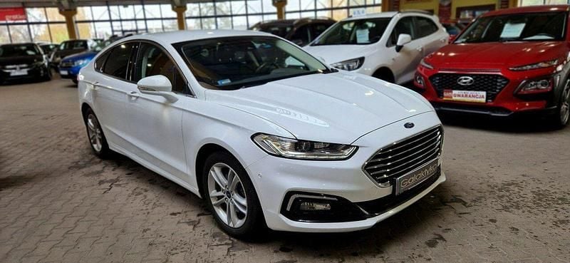Biały Używany 2019 Ford Mondeo Sedan/Limuzyna | 54 500 zł (Dobra cena) - Obraz 1/2