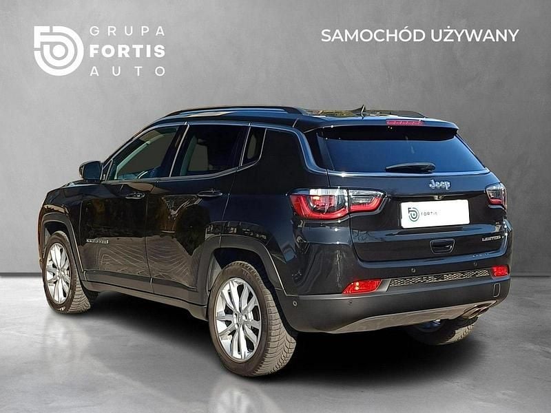 Używany Jeep Compass 150 KM (110 kW) 2020 Czarny SUV