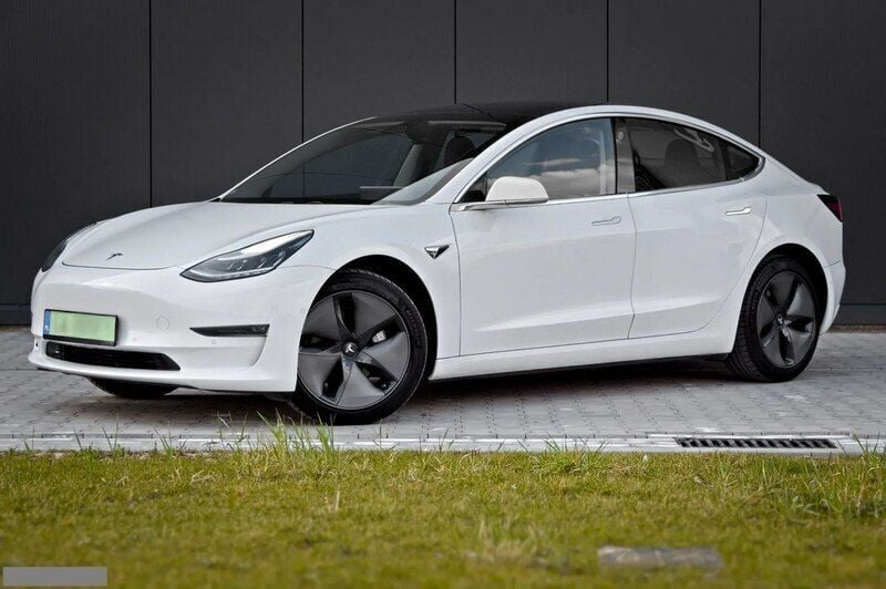 Biały Używany 2020 Tesla Model 3 Sedan/Limuzyna | 86 000 zł - Obraz 1/4