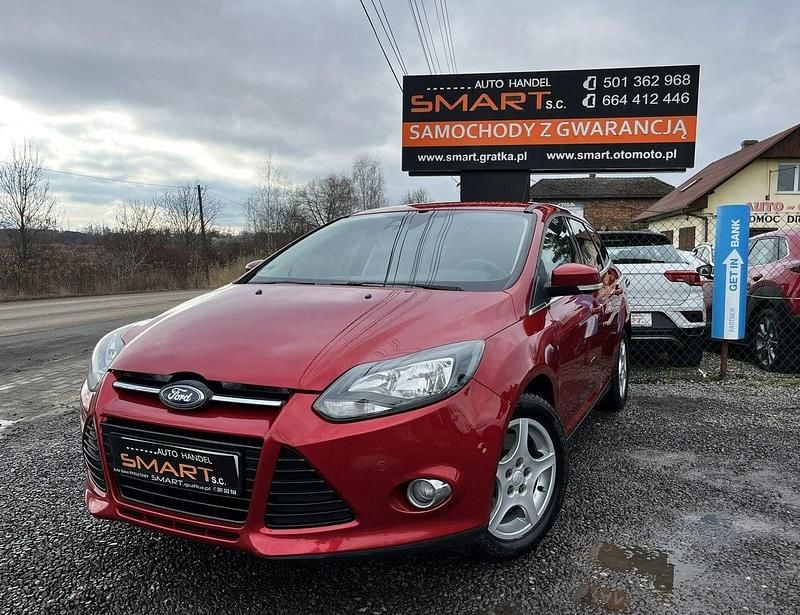 Używany Ford Focus Titanium 150 KM (110 kW) 2011 Bordowy Kombi